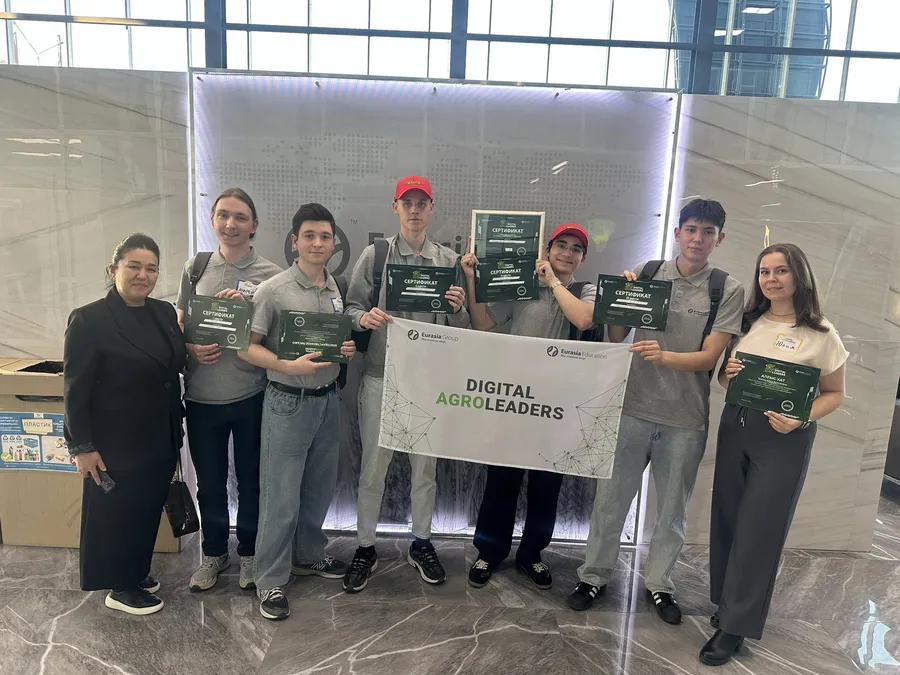 Студенты Ualikhanov University - среди лучших на международном конкурсе «Digital AgroLeaders 2026»!