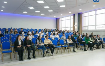 03.11.2022 в Кокшетауском университете им.Ш.Уалиханова в актовом зале прошли выборы на пост председателя парламента