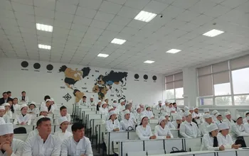 2026 жылғы 1–3 қыркүйек аралығында Жоғары медицина мектебінің бірінші курс студенттеріне арналған бағдарлау апталығы өтті