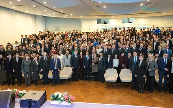 Аким области Марат Ахметжанов провёл встречу с представителями сферы образования