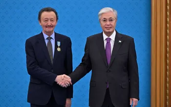 Proftalk.Mathematics as the Poetry of Life